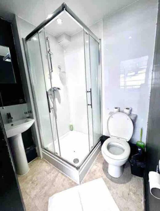 Studio Apartment In London Eksteriør billede