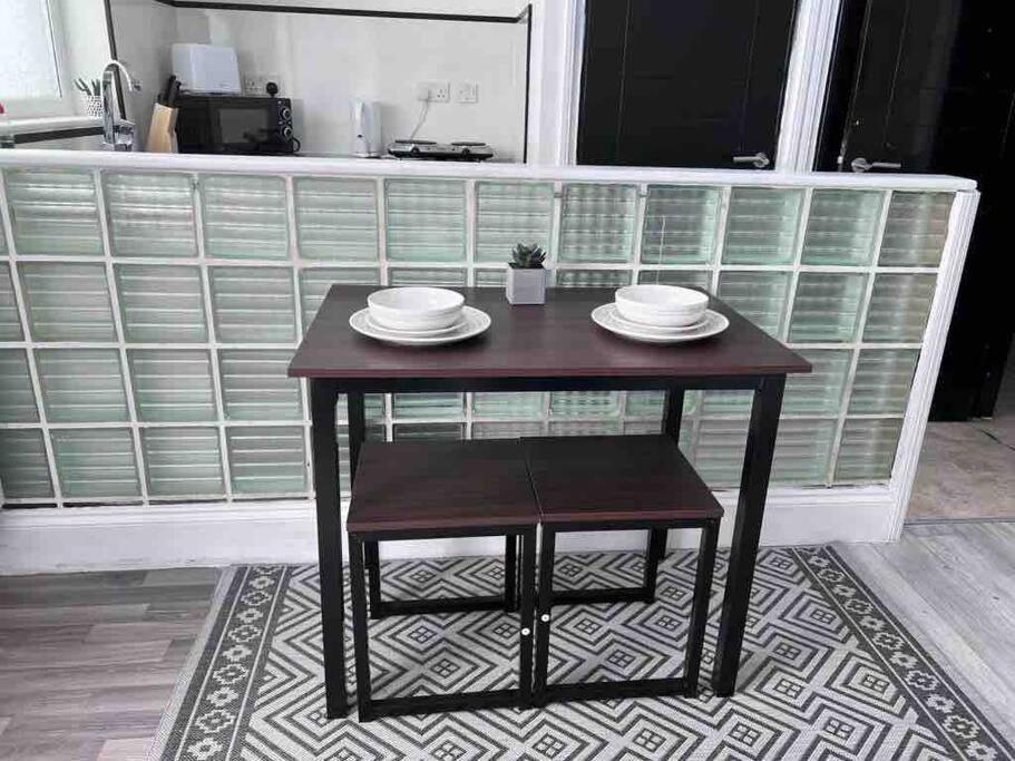 Studio Apartment In London Eksteriør billede
